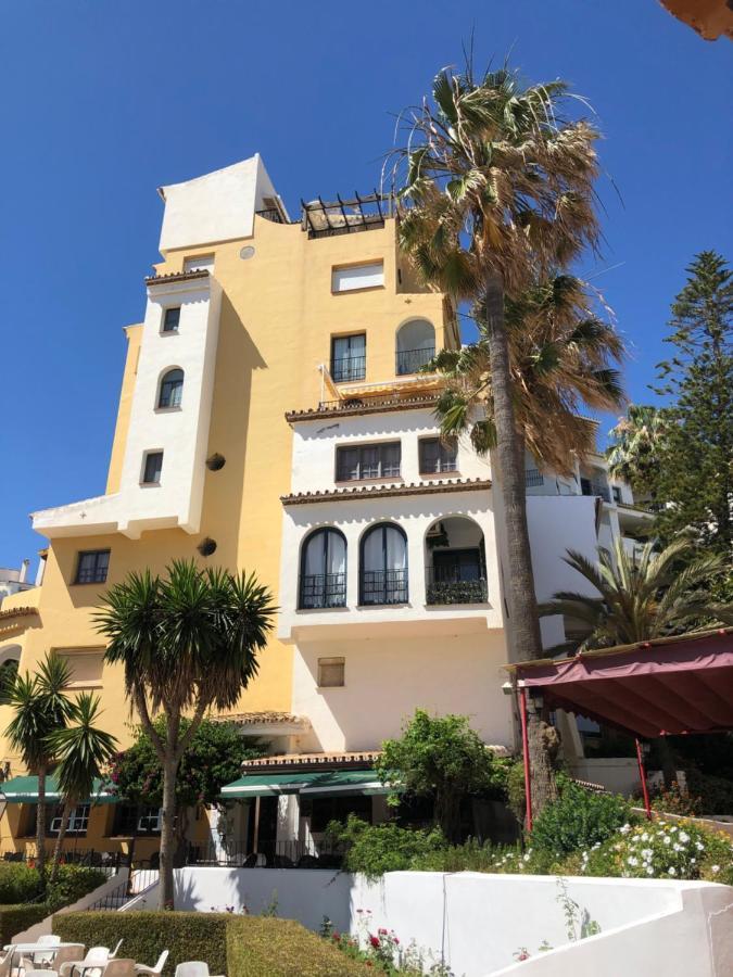 Charming 2 Bed Apartment Next To Cabopino Beach, Spain 마르베야 외부 사진